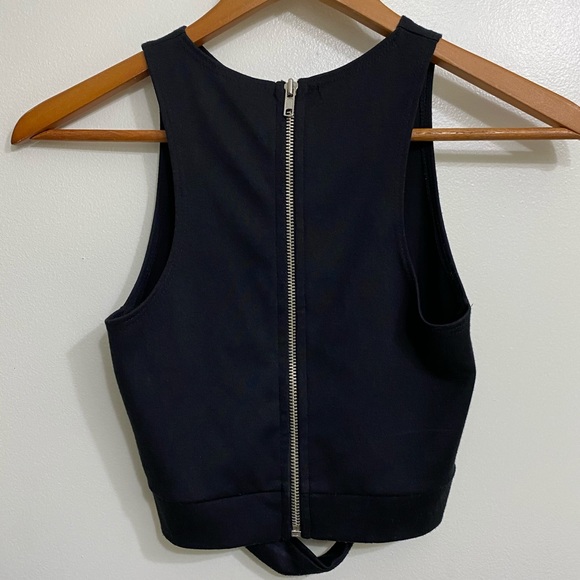 Black crop top - Picture 2 of 2